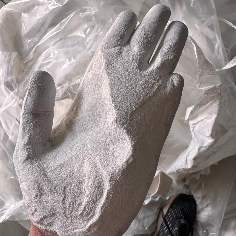 Hand dusted with white Westlake off-grade PVC resin powder over the bag